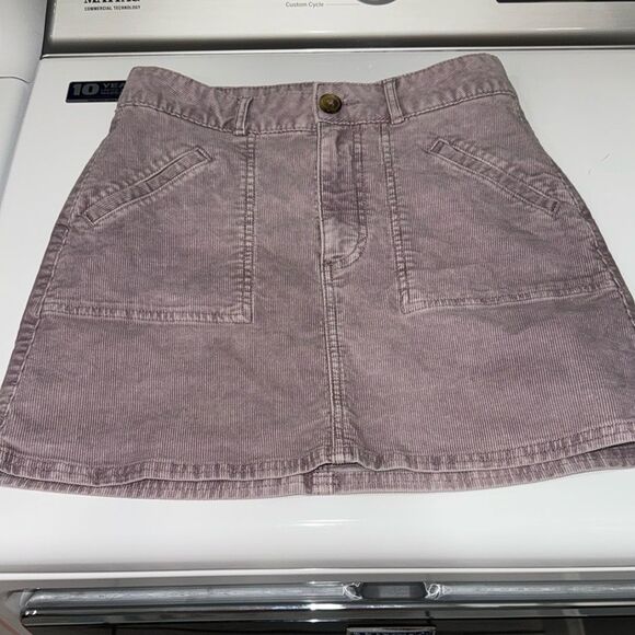 American Eagle Outfitters Purple corduroy A-line Mini Skirt! size 0! Like new! - Picture 1 of 8